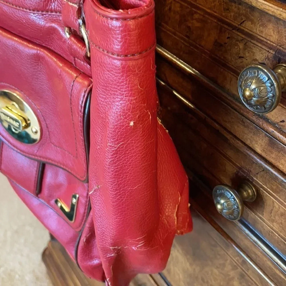 3/$15 Nine West red purse - Picture 4 of 12